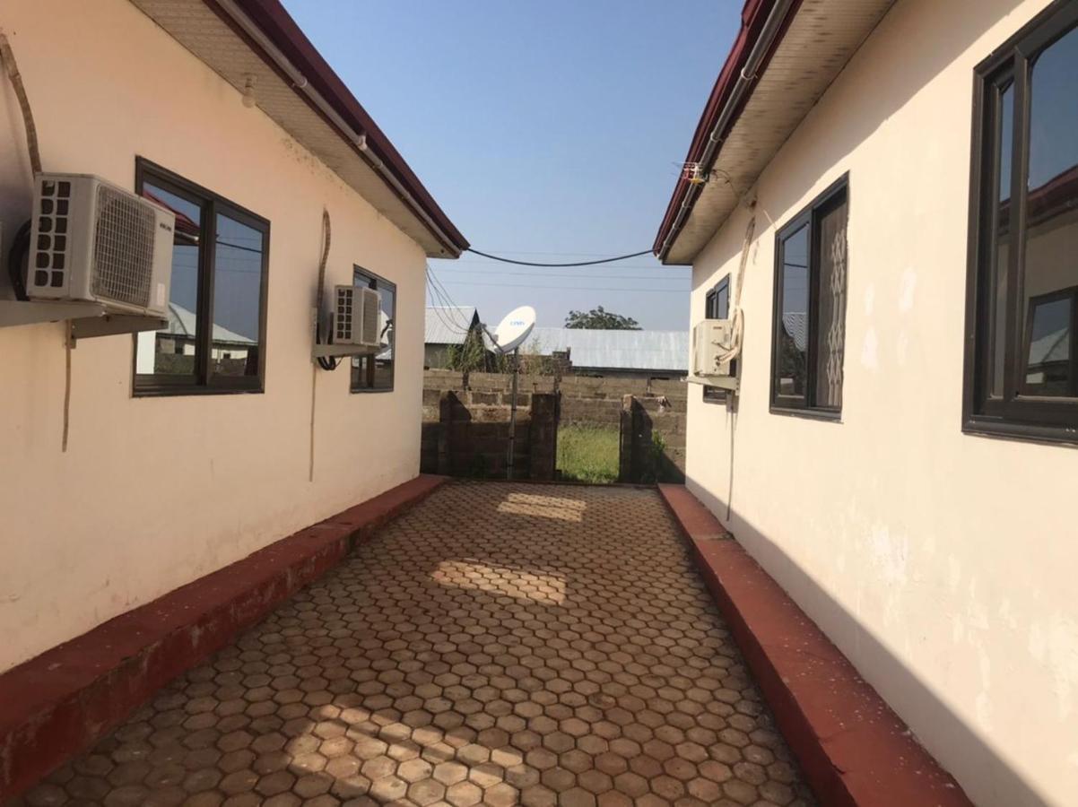 Temaya Cottage Lodge Tamale 外观 照片